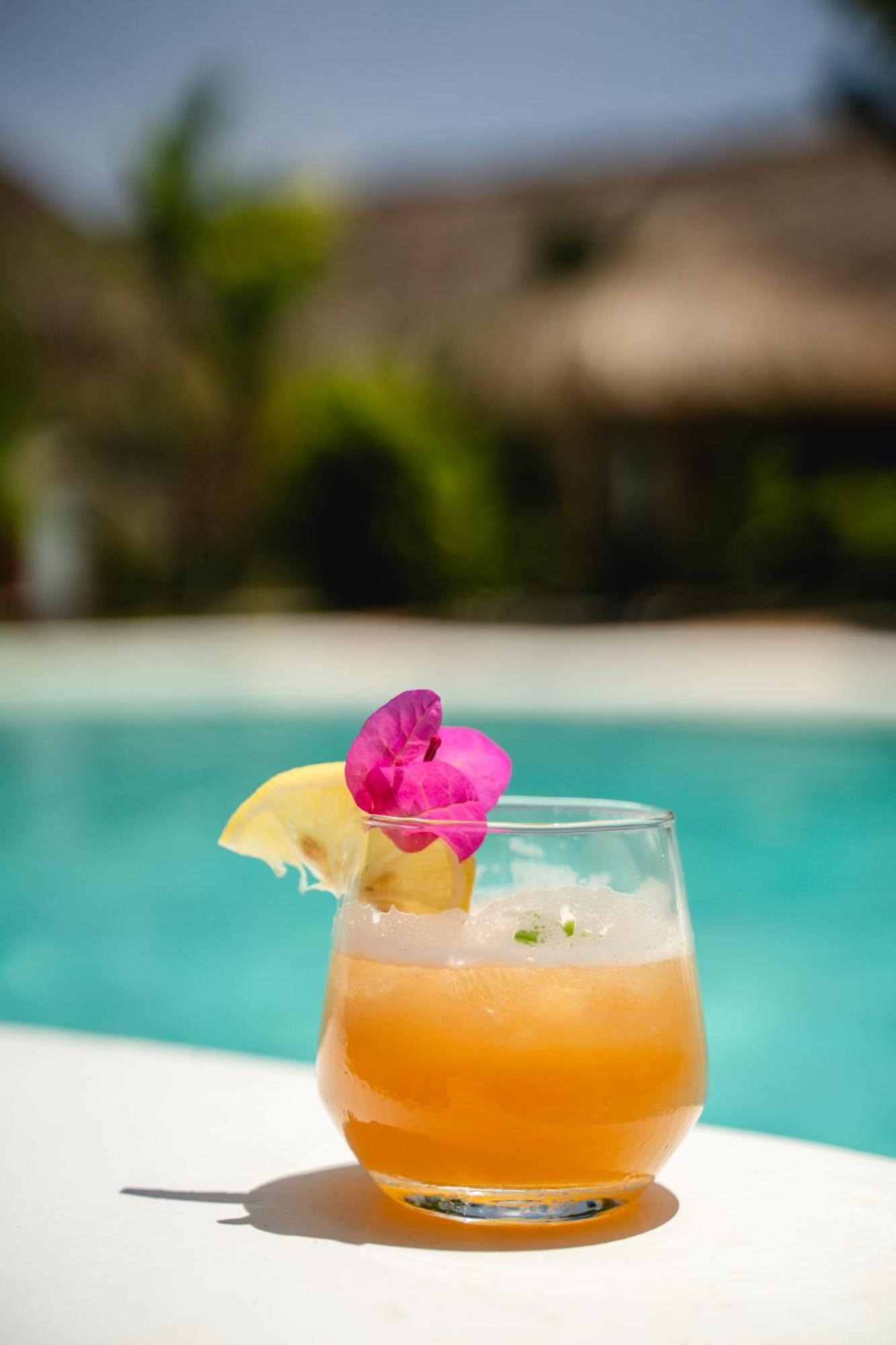 Secret Paradise Moalboal Exterior photo